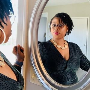 Meet your Posher, Temitope